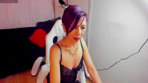 trinityy__ online show from March 27, 2026, 7:57 pm