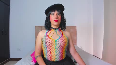 Triny online show from October 20, 2025, 12:38 pm