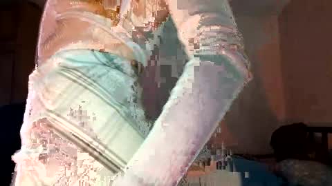 Snapshot of trioa chatting on February 9, 2025, 2:06 am Tony and Kristina wait you everyday start 2230-0000 GMT online show from February 9, 2025, 2:06 am