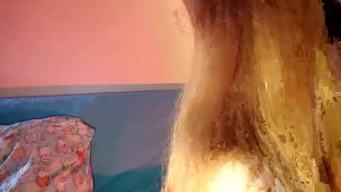 Snapshot of trioa chatting on March 5, 2025, 6:56 pm Tony and Kristina wait you everyday start 2230-0000 GMT online show from March 5, 2025, 6:56 pm