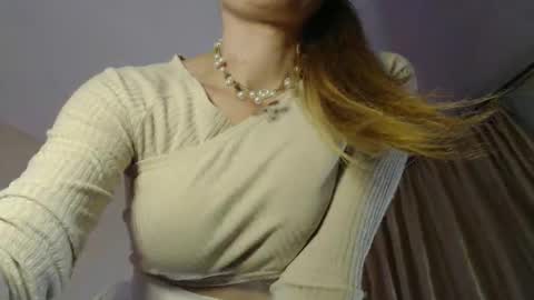 Snapshot of trioa chatting on November 8, 2025, 7:23 pm Tony and Kristina wait you everyday start 2230-0000 GMT online show from November 8, 2025, 7:23 pm