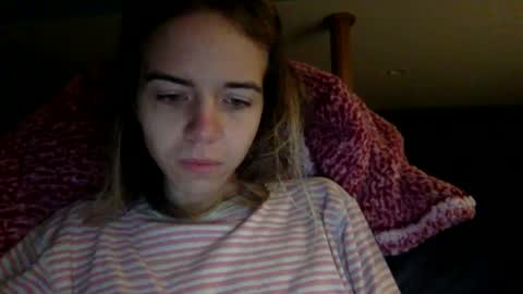 Snapshot of trippybb222 chatting on September 9, 2025, 2:38 pm trippybb222 online show from September 9, 2025, 2:38 pm