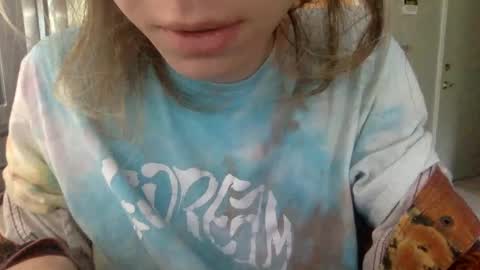 Snapshot of trippybb222 chatting on September 27, 2025, 4:12 pm trippybb222 online show from September 27, 2025, 4:12 pm