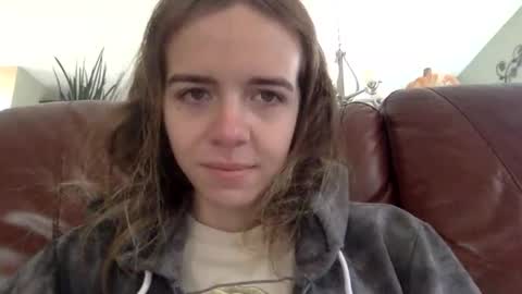 trippybb222 online show from November 13, 2025, 2:16 pm