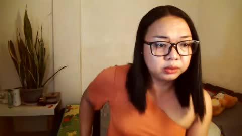 Snapshot of trishakera chatting on January 5, 2025, 9:25 pm trisha online show from January 5, 2025, 9:25 pm