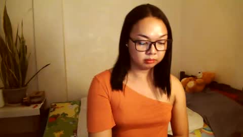 Snapshot of trishakera chatting on January 6, 2025, 12:37 am trisha online show from January 6, 2025, 12:37 am