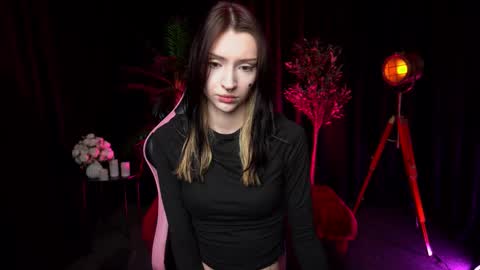 trix_void online show from February 26, 2026, 10:58 am