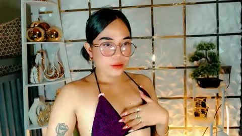 trixie_foxslut online show from January 8, 2026, 11:01 am