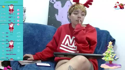 Snapshot of trixie_tangg chatting on December 24, 2024, 3:38 am Kitty online show from December 24, 2024, 3:38 am