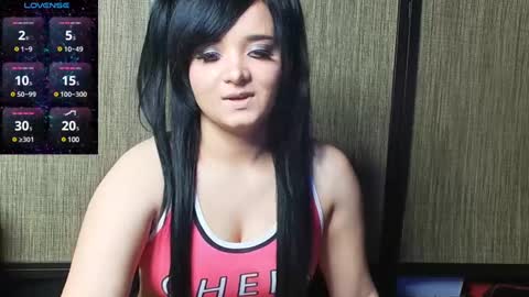 Snapshot of trixiedoescamcam chatting on January 15, 2025, 4:15 am trixiedoescamcam online show from January 15, 2025, 4:15 am