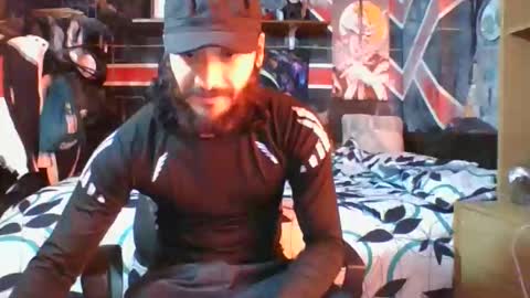 Snapshot of trizquelmen chatting on December 3, 2025, 7:12 pm Andrew online show from December 3, 2025, 7:12 pm