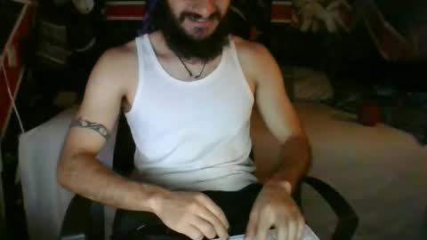 Snapshot of trizquelmen chatting on April 28, 2026, 2:55 pm Andrew online show from April 28, 2026, 2:55 pm