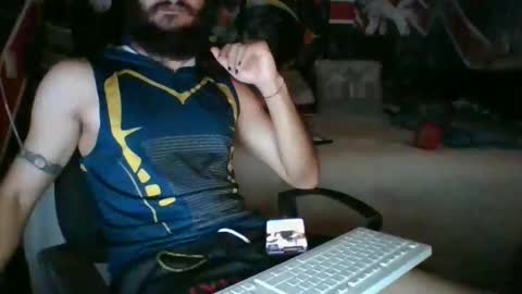 Snapshot of trizquelmen chatting on April 30, 2026, 1:39 pm Andrew online show from April 30, 2026, 1:39 pm