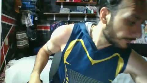 Snapshot of trizquelmen chatting on May 16, 2026, 11:36 pm Andrew online show from May 16, 2026, 11:36 pm