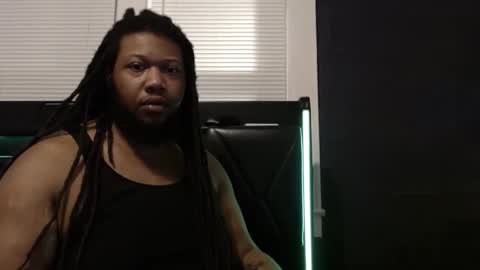 Snapshot of trmdstrong chatting on October 16, 2025, 7:42 am Trmdstrong online show from October 16, 2025, 7:42 am