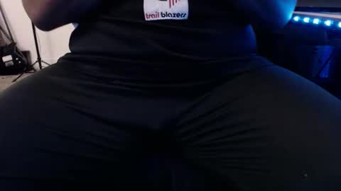 Snapshot of trmdstrong chatting on November 29, 2025, 6:05 am Trmdstrong online show from November 29, 2025, 6:05 am