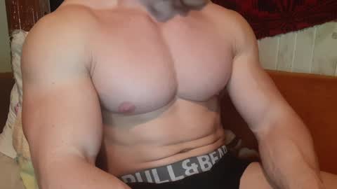 Troncq online show from February 1, 2025, 5:16 pm