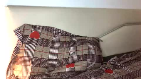 Troncq online show from April 16, 2026, 5:58 pm