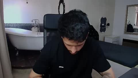 TroyWade online show from May 19, 2026, 4:41 am