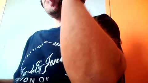 Snapshot of truble_again chatting on July 14, 2026, 10:21 am truble_again online show from July 14, 2026, 10:21 am
