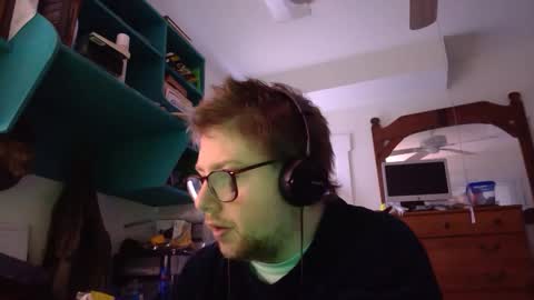 Snapshot of true_manofworth chatting on December 17, 2024, 4:21 pm HandicappedLaugher online show from December 17, 2024, 4:21 pm