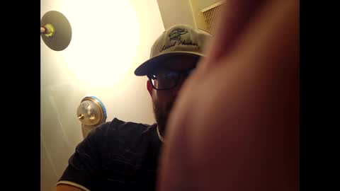 tryingtolook online show from January 17, 2026, 8:41 am