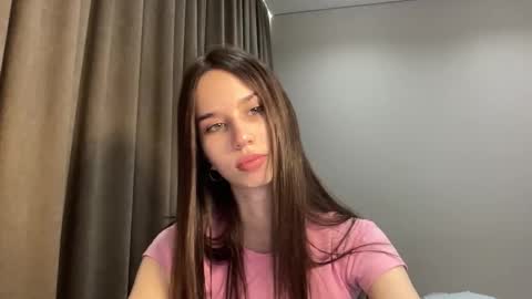 Snapshot of tryme_muse chatting on February 13, 2026, 6:15 pm tryme_muse online show from February 13, 2026, 6:15 pm