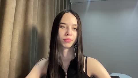 Snapshot of tryme_muse chatting on March 7, 2026, 5:21 pm tryme_muse online show from March 7, 2026, 5:21 pm