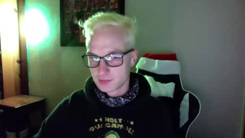 Treistoph online show from December 19, 2024, 8:02 am