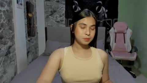 Snapshot of ts_barbie28 chatting on December 19, 2024, 11:18 am KC online show from December 19, 2024, 11:18 am
