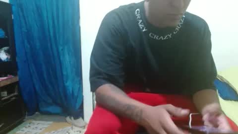 ts_herrera online show from November 17, 2025, 2:50 am