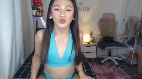 Jade online show from December 22, 2024, 10:36 pm