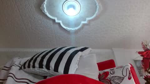 Snapshot of tsarah_cute22cm chatting on January 5, 2026, 5:27 pm NEW VIDEOS 2023 IN BIO - onlyfans with more than 210 hot publications. subscribe sweetsarabig23 online show from January 5, 2026, 5:27 pm