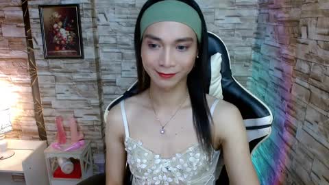 Tina online show from March 3, 2025, 9:15 pm