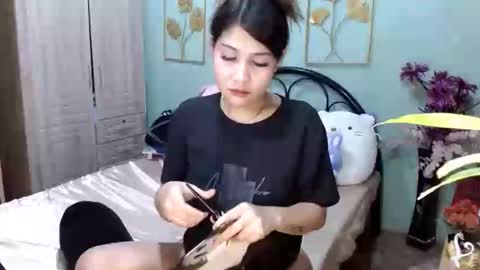 SHENA  online show from January 31, 2025, 11:24 am