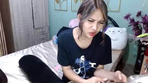 SHENA  online show from February 8, 2025, 8:42 am