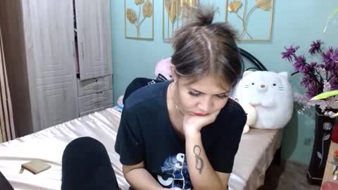 SHENA  online show from February 8, 2025, 4:04 pm