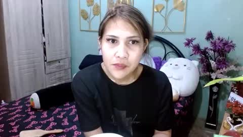 SHENA  online show from February 15, 2025, 10:33 am