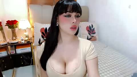 Snapshot of tspearlofasia chatting on February 3, 2025, 6:02 am Graciella online show from February 3, 2025, 6:02 am