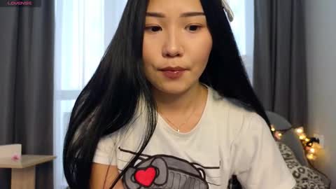 Snapshot of tsukuyami_mi chatting on March 19, 2026, 10:41 am Yuki online show from March 19, 2026, 10:41 am