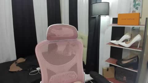 tsuncutrhein online show from October 30, 2025, 9:22 am