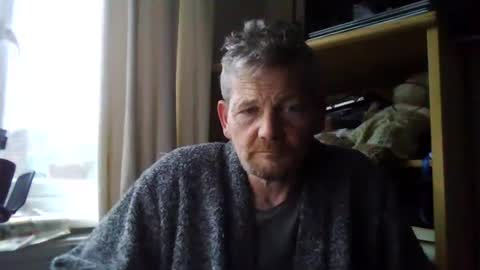Snapshot of ttb2769 chatting on December 27, 2024, 9:17 am ttb2769 online show from December 27, 2024, 9:17 am
