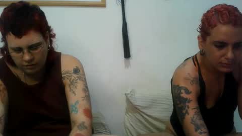 Snapshot of ttransviado chatting on October 2, 2025, 12:28 am Nique online show from October 2, 2025, 12:28 am