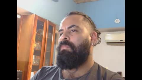 tuaguustin21 online show from March 28, 2026, 12:16 pm