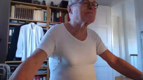 FINN but call me NANNA online show from January 15, 2025, 11:21 am