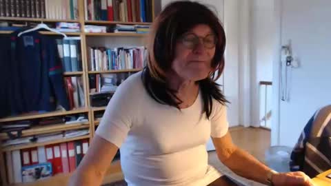 FINN but call me NANNA online show from March 1, 2025, 3:05 pm