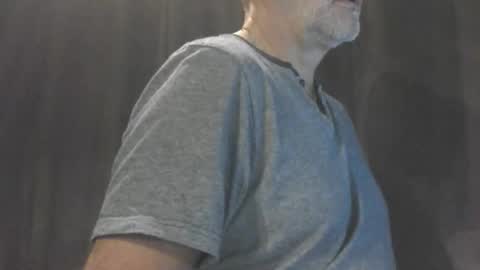 Snapshot of tubsy6868 chatting on October 29, 2025, 10:28 am tubsy6868 online show from October 29, 2025, 10:28 am