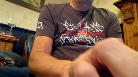 Snapshot of tubsy6868 chatting on November 22, 2025, 7:57 pm tubsy6868 online show from November 22, 2025, 7:57 pm