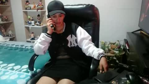 Snapshot of tucomplic69 chatting on May 3, 2026, 12:16 am tucomplic69 online show from May 3, 2026, 12:16 am