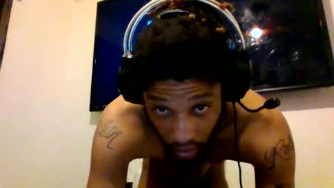 tufyi1 online show from December 15, 2025, 11:58 am